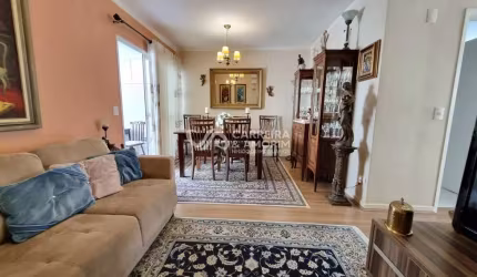 CASA A VENDA EM CONDOMÍNIO, 3 DORMITÓRIOS, SUÍTE, SALA 2 AMBIENTES, CHURRASQUEIRA E QUINTAL PRIVATIVO. CONDOMÍNIO MORADA DO HORTO. PARQUE MUNHOZ.