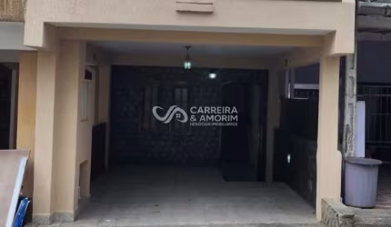 CASA DE CONDOMÍNIO À VENDA, COM 02 SUÍTES,  02 DORMITÓRIOS, GARAGEM COBERTA, ÁREA GOURMET, A 700 METROS DA UNASP, METRO CAPÃO REDONDO