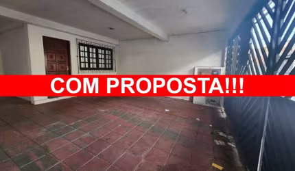 LOCAÇÃO CASA 2 DORM. VARANDA, JARDIM GERMÂNIA, 4 VAGAS. PRÓX. METRÔ CAMPO LIMPO, SHOPPING, ESTRADA DE ITAPECERICA