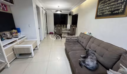 CASA A VENDA EM CONDOMÍNIO, 3 DORMITÓRIOS, 1 SUÍTE, 2 VAGAS, CHURRASQUEIRA PARTICULAR, QUINTAL, MÓVEIS PLANEJADOS, A 800 METROS DO CENTRO EMPRESARIAL.