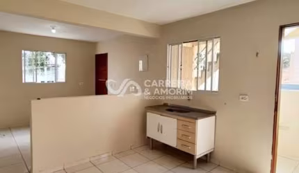 ALUGO CASA COM 02 DORMITÓRIOS, 01 VAGA DE GARAGEM, JARDIM GERMÂNIA, À 700 METROS DO METRÔ CAMPO LIMPO - LINHA LILAS, ESTRADA DE ITAPESERICA.