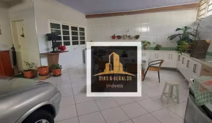 Casa à venda, 290 m² por R$ 1.484.000,00 - Jardim Oriente - São José dos Campos/SP