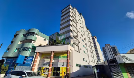 1 suíte + 1 dormitorio e 1 vaga privativa - Bairro Centro