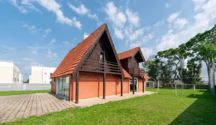 Casa com 4 quartos à venda na Travessa Miguel Czelusniak, 36, Vila Santa Terezinha, Campo Largo por R$ 1.700.000