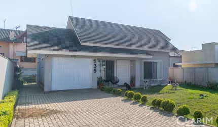 Casa com 2 quartos à venda na Augusto Fabris, 135, Ouro Verde, Campo Largo por R$ 1.100.000