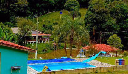 Chácara com 3 dormitórios à venda, 26000 m² por R$ 1.000.000 - Zona Rural - Quitandinha/PR