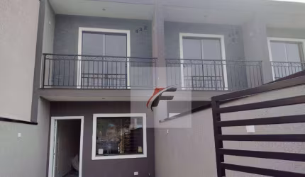 Sobrado com 2 dormitórios à venda, 80 m² por R$ 379.000,00 - Umbará - Curitiba/PR