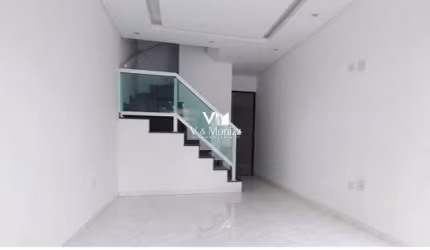 Sobrado para Venda na Cidade Líder:  2 dorm.(s), 2 suite(s), com sacada, 2 vaga(s), 85 m²