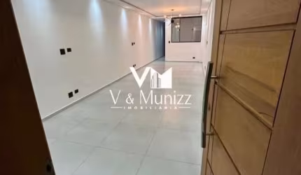 Sobrado frontal para Venda no Jardim Artur Alvim: 03 dorm(s), 03 suite(s), 05 vaga(s), 140 m²