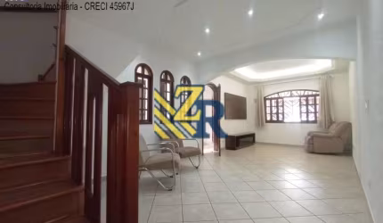 Sobrado  à venda na V Alpina, 214m², mobiliado, aceita permuta
