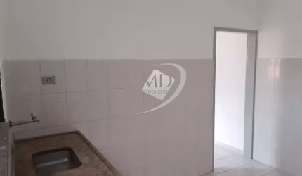 Casa com 1 quarto para alugar na Rua Saldanha da Gama, Nova Gerty, São Caetano do Sul por R$ 1.700
