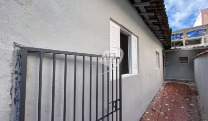 Casa com 1 quarto para alugar na Alameda Conde de Porto Alegre, Santa Maria, São Caetano do Sul por R$ 2.100