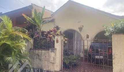Casa com 3 quartos para alugar no Cambuci, São Paulo  por R$ 4.800