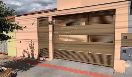 Casa de 3 quartos a venda, próximo da Av. Jamil Scaff!!