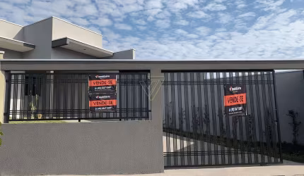 Casa à venda, em região de crescimento em Cambé - PR