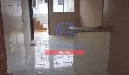 Otimo apartamento com 2 dormitórios à venda, Arruda, Colombo, PR por R$160mil