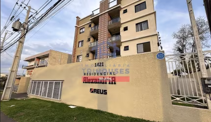 Maravilho Apartamento à venda, Alto Boqueirão com 2 dormitórios, 1 banheiro planejado, 1 vaga de ga