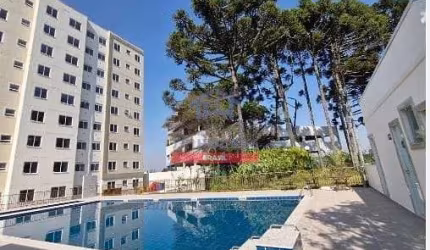 Oportunidade, Apartamento Térreo Em Condomínio Clube, por apenas, 240 mil.