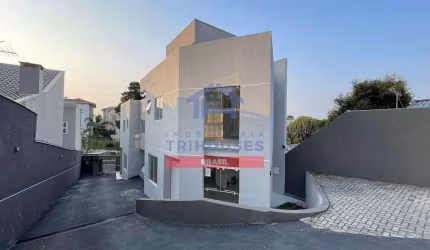 Sobrado à venda, Santa Cândida, Curitiba, PR