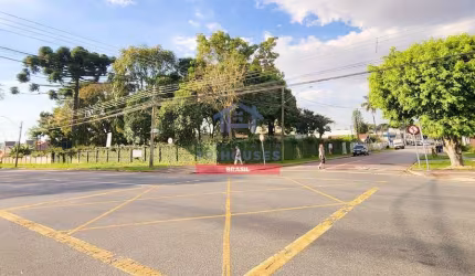TERRENOS NO HAUER ÓTIMA LOCALIZAÇÃO, SENDO 7 TERRENOS COM VALORES DIFERENTES.