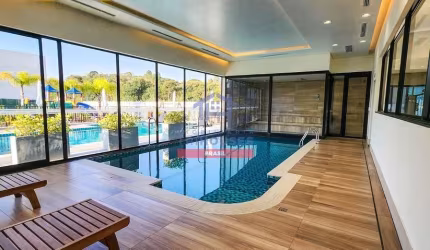 Linda Casa em condomínio com 3 suítes à venda, Santa Cândida, Curitiba, PR por R$930 mil