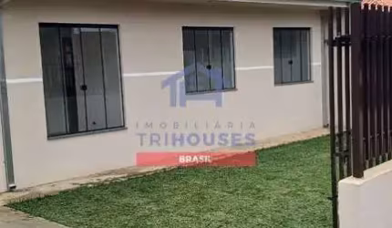 Excelente casa térrea averbada à venda no bairro Guarani, Colombo, PR por apenas R$ 350 MIL