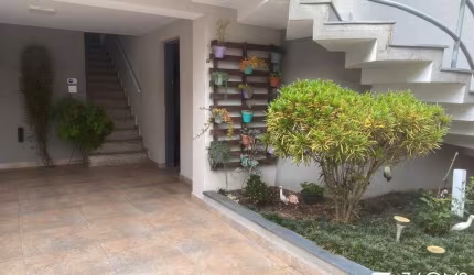 Casa para Venda em Santo André, Vila Scarpelli, 3 dormitórios, 1 suíte, 3 banheiros, 3 vagas