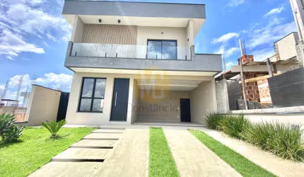 Casa 3 Dormitórios sendo 1 Suíte - 180 m² - Cond Malibu Caçapava