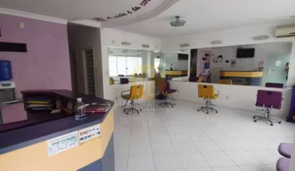 Ponto Comercial com 273m² a Venda no Parque Industrial - SJC