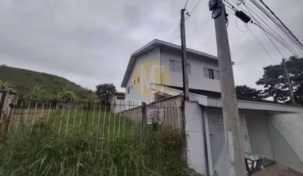 Sobrado 2 quartos sendo 2 Suíte com mais 1 dorms fundos- 74 m² - 1 Vaga