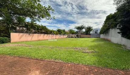 Terreno condomínio Ipê Branco - Lote de ilha 1043 m²