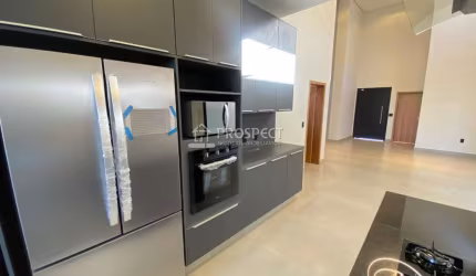 Casa Completa no Alto do Castelo | 3 suítes | 4 vagas