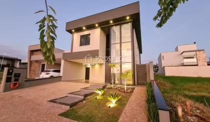 Casa no Condomínio Vivendas da Mata | 3 suítes | 4 vagas