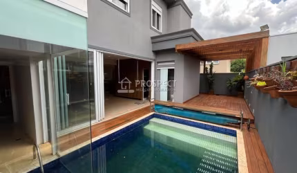 Casa de 4 Suítes com Cozinha Integrada e Acabamento Premium!
