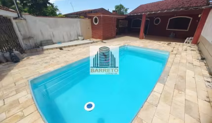 CASA À VENDA NO JEQUITIBÁ EM ITANHAÉM PISCINA CHURRASQUEIRA