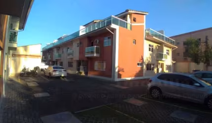 Casa em condomínio fechado com 3 quartos à venda na Rua Manuel Vieira, Tanque, Rio de Janeiro, 120 m2 por R$ 459.000