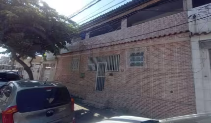 Casa com 2 quartos à venda na Rua Araraquara, Bento Ribeiro, Rio de Janeiro, 120 m2 por R$ 230.000