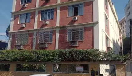 Apartamento com 3 quartos à venda na Rua Comendador Siqueira, Pechincha, Rio de Janeiro, 102 m2 por R$ 300.000