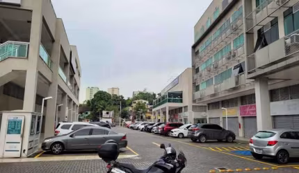 Sala comercial com 1 sala para alugar na Rua Lopo Saraiva, Tanque, Rio de Janeiro, 25 m2 por R$ 700