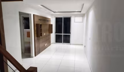 Cobertura com 3 quartos à venda na Rua Florianópolis, Praça Seca, Rio de Janeiro, 135 m2 por R$ 350.000