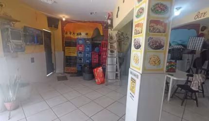 Ponto comercial para alugar na Estrada Rodrigues Caldas, Taquara, Rio de Janeiro por R$ 2.300