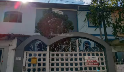 Casa com 3 quartos para alugar na Rua Porto Carrero, 734, Campestre, Santo André por R$ 3.200