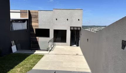 Imóvel a venda a 2 minutos do centro com 4 quartos e 2 suítes