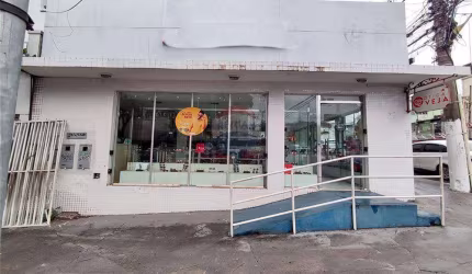 **Prédio comercial à venda no Centro de Manaus, AM**