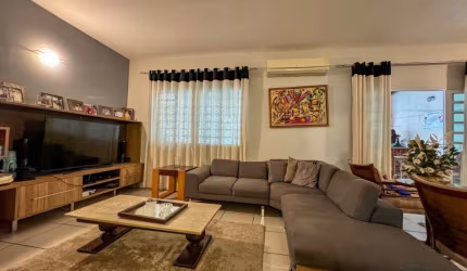 vendo casa duplex no parque 10  em condomínio