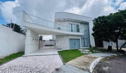 Aluga-se duplex com 4 suítes sendo 1 suíte master na ponta negra
