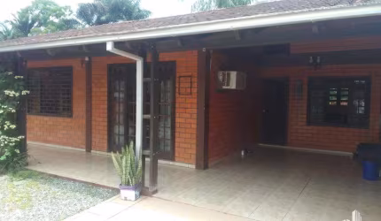 Casa para Venda em Joinville, Jardim Sofia, 2 dormitórios, 2 banheiros, 2 vagas
