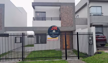 Sobrado Alto Padrão NÃO GEMINADO FRENTE PRA RUA COM TERRENO  ATUBA