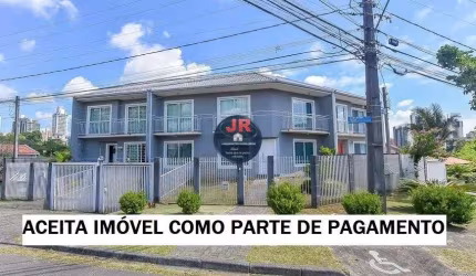 Sobrado de esquina, 4 quartos à Venda no mossunguê.