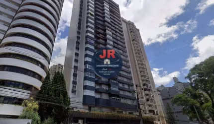 Apartamento de alto padrão no coração do Bigorrilho
